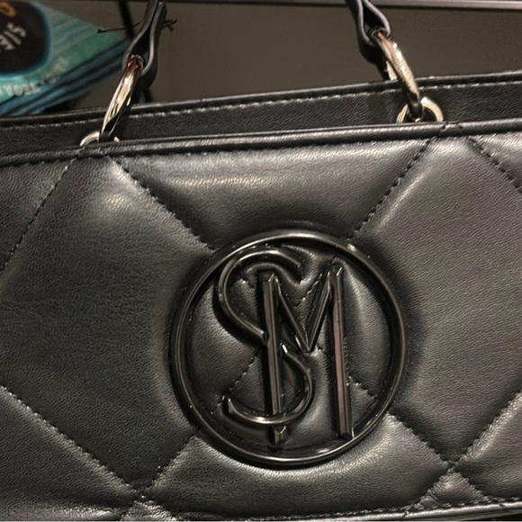 Steve Madden Black Crossbody Bag - Picture 5 of 8